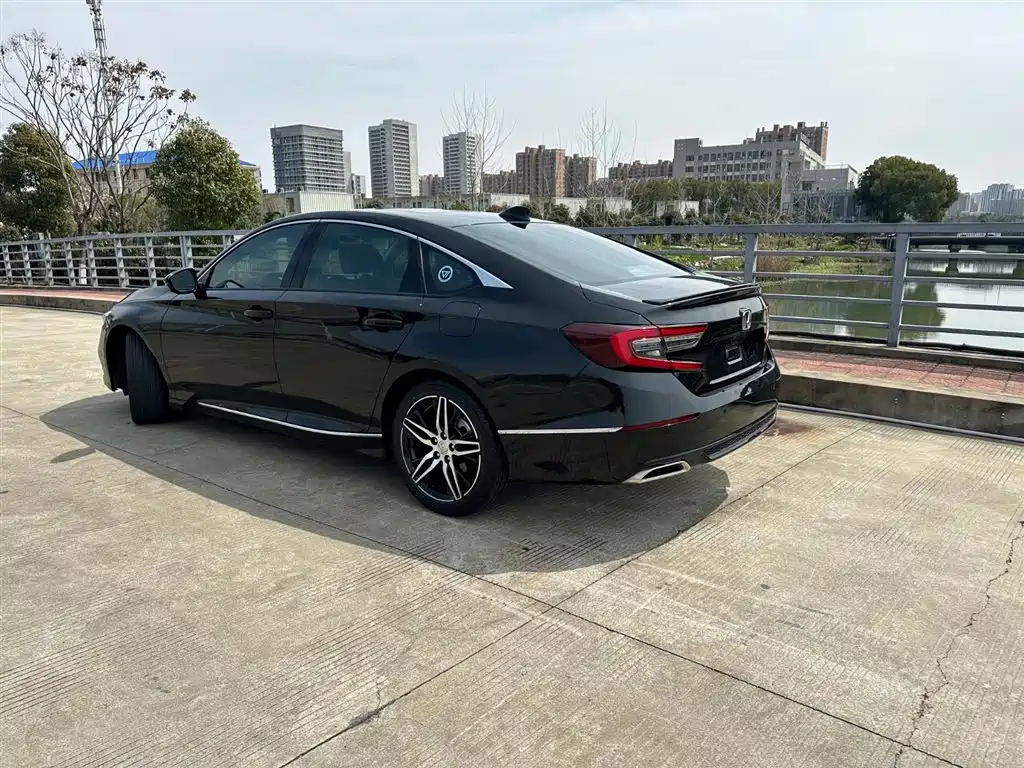 HONDA ACCORD 2022