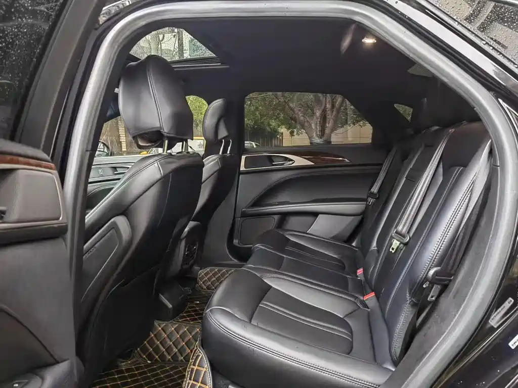 LINCOLN MKZ 2019