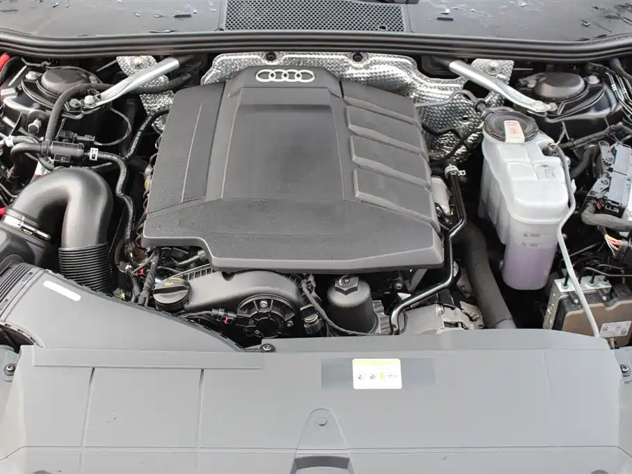 AUDI A6L 2021