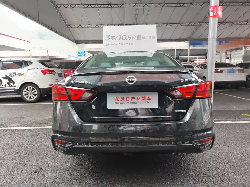 NISSAN TEANA 2021