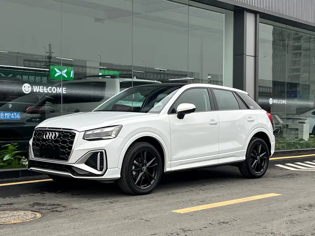 AUDI Q2L 2022