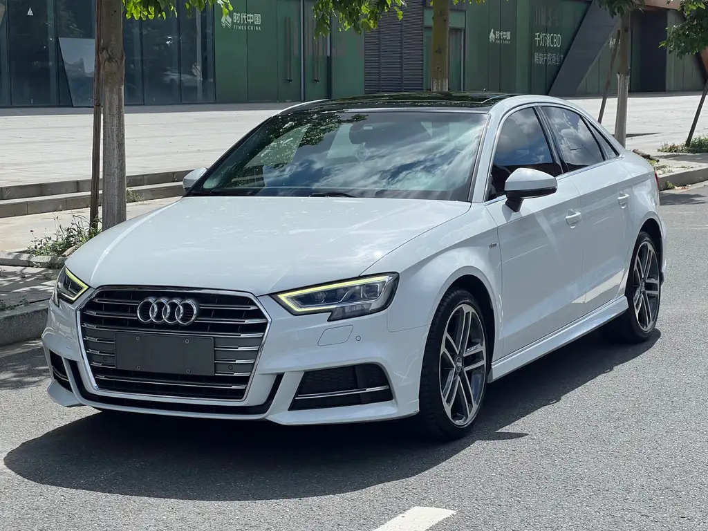 AUDI A3 2020