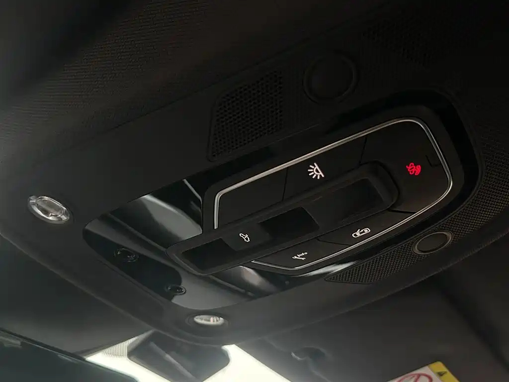 AUDI A6L 2021