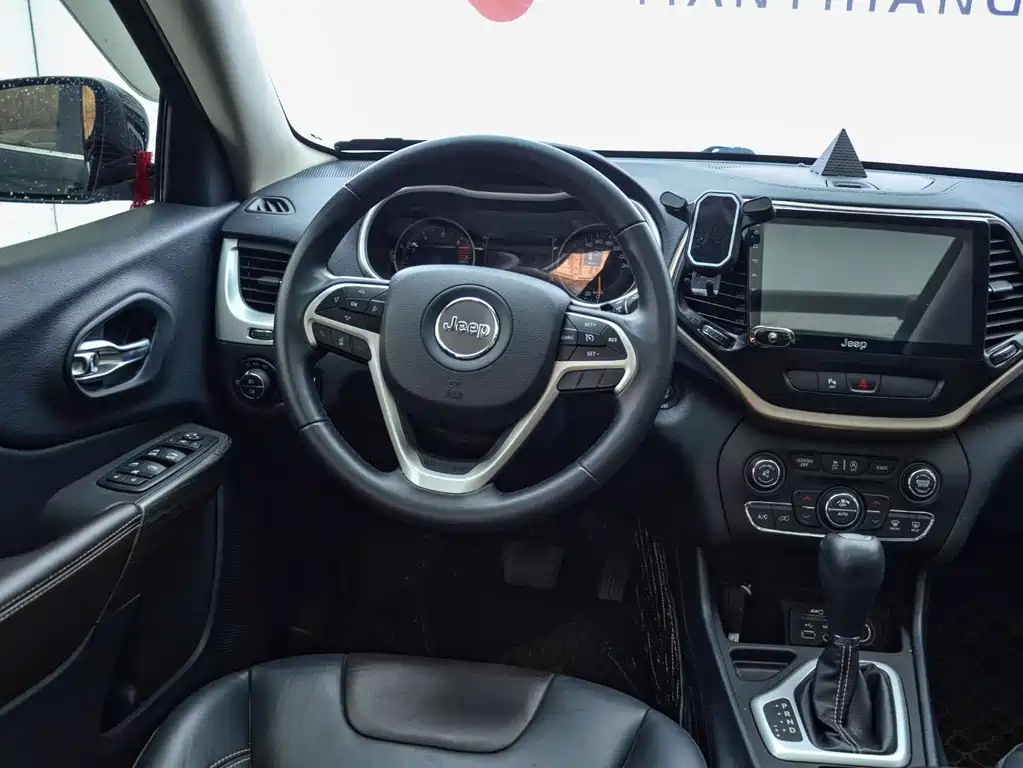 JEEP CHEROKEE 2017