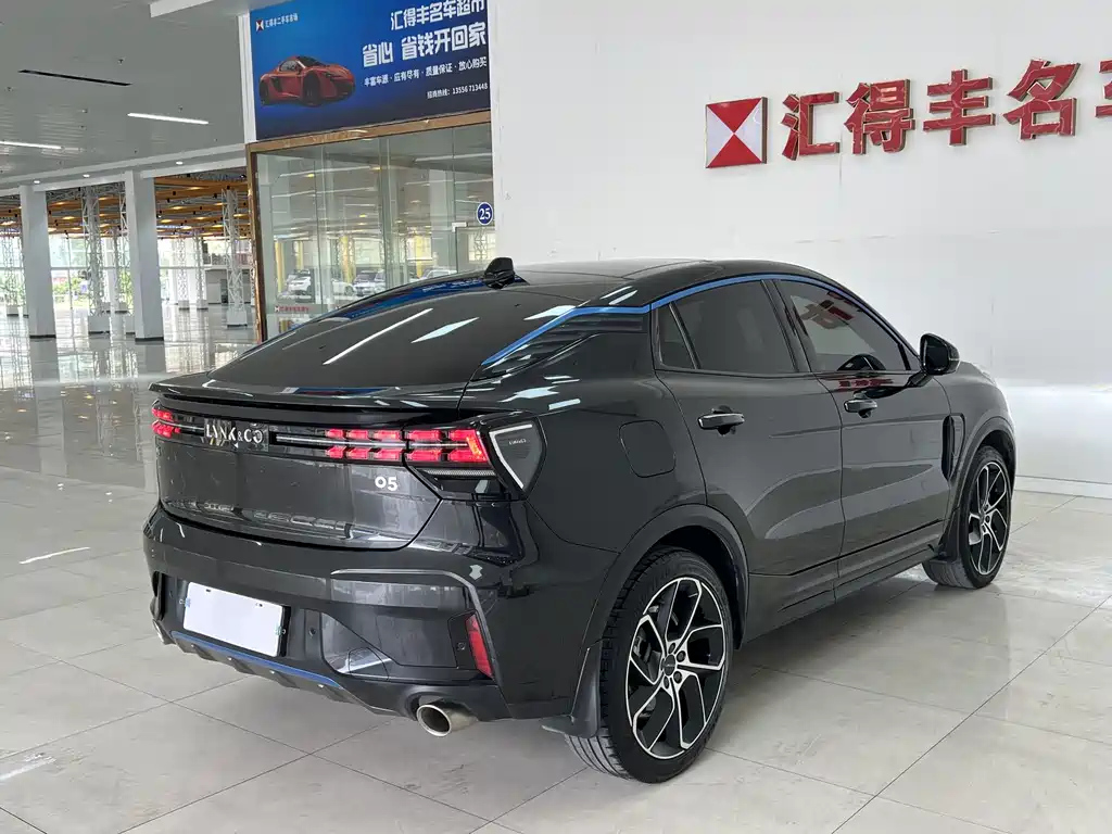 LYNK&CO 05 2020