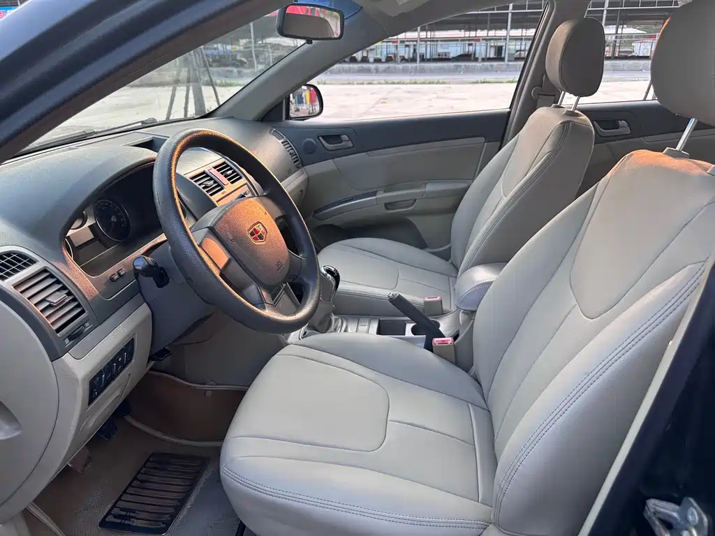 GEELY AUTO CLASSIC EMGRAND 2011