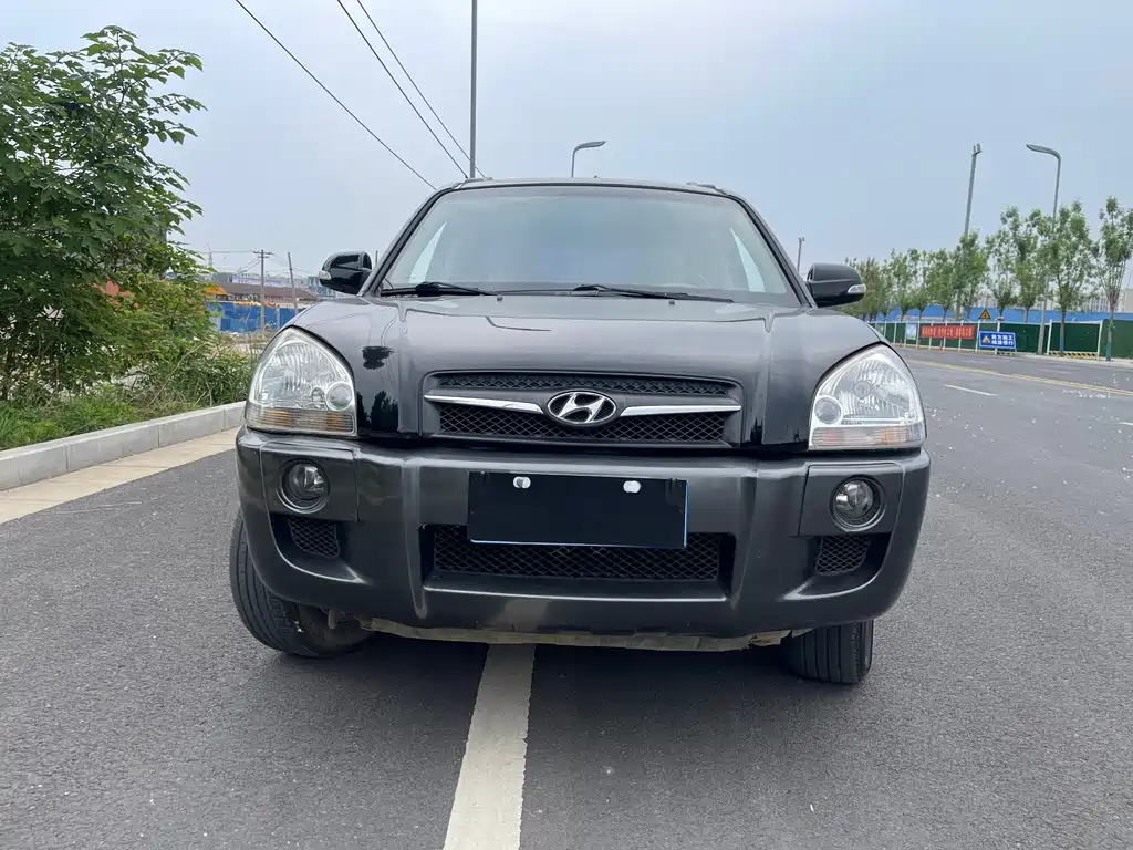 HYUNDAI TUCSON 2010