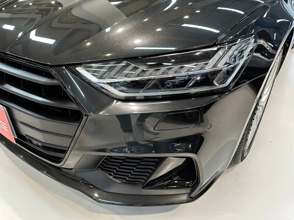 AUDI A7 2021