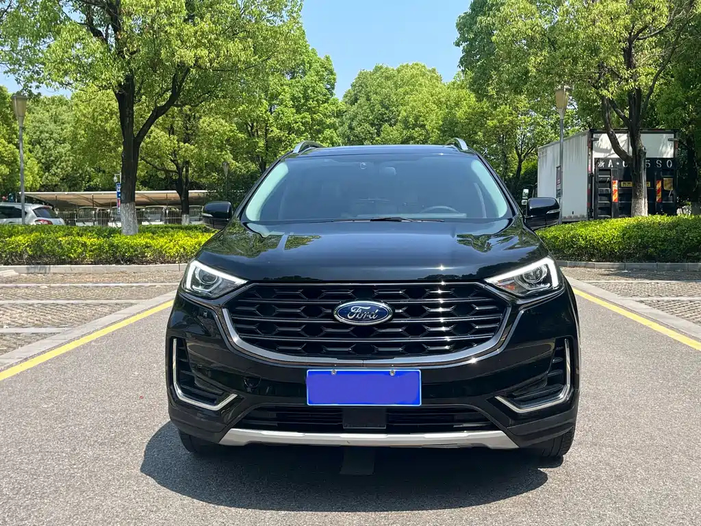 FORD EDGE 2021