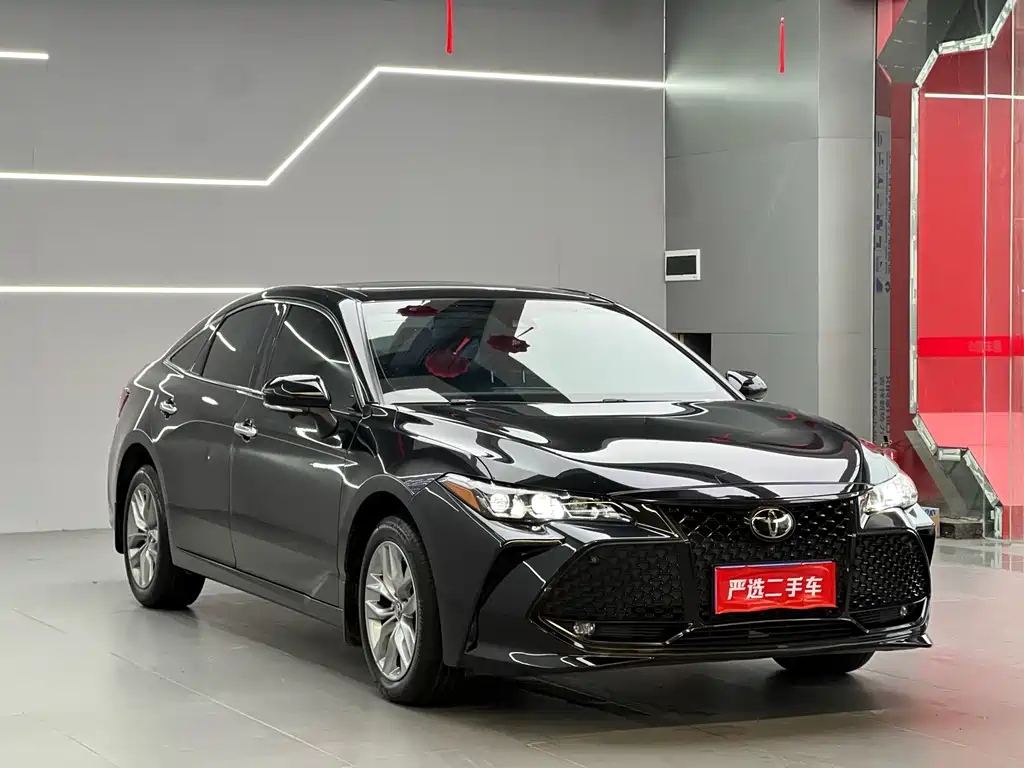 TOYOTA AVALON 2022