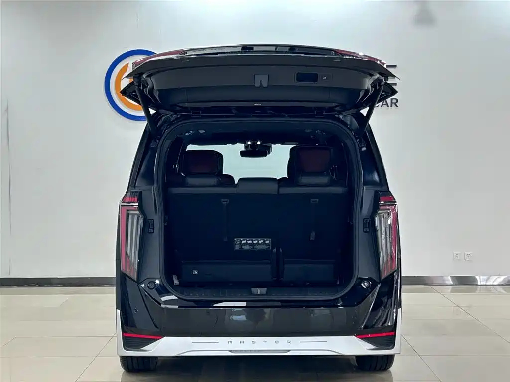 TRUMPCHI M8 2023