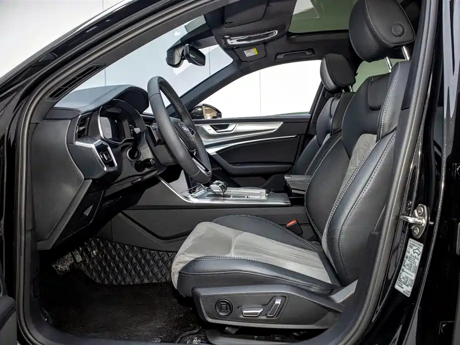 AUDI A6L 2023