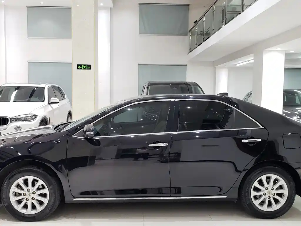 TOYOTA CAMRY 2013