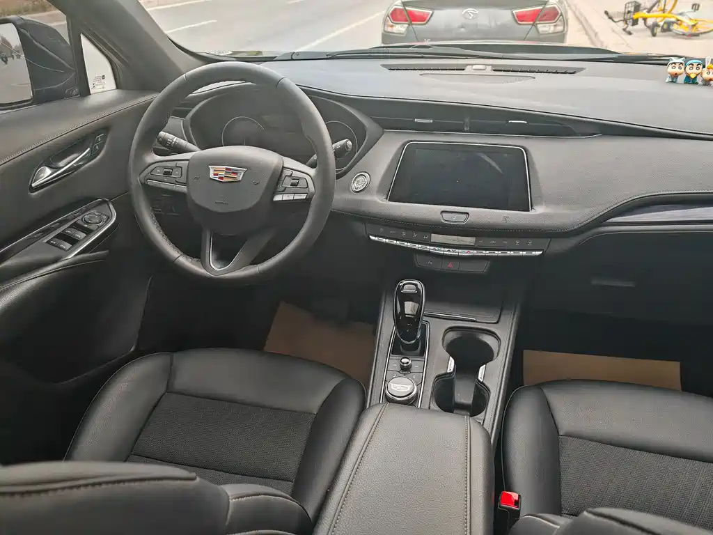 CADILLAC XT4 2021
