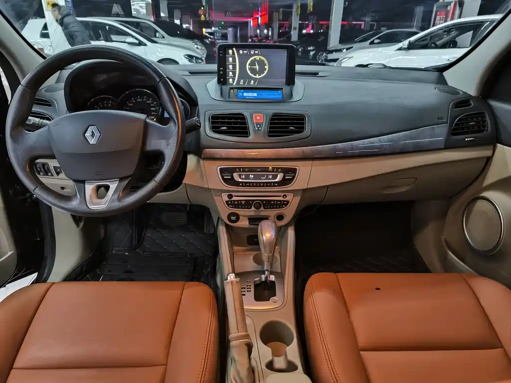 RENAULT OTHER 2012