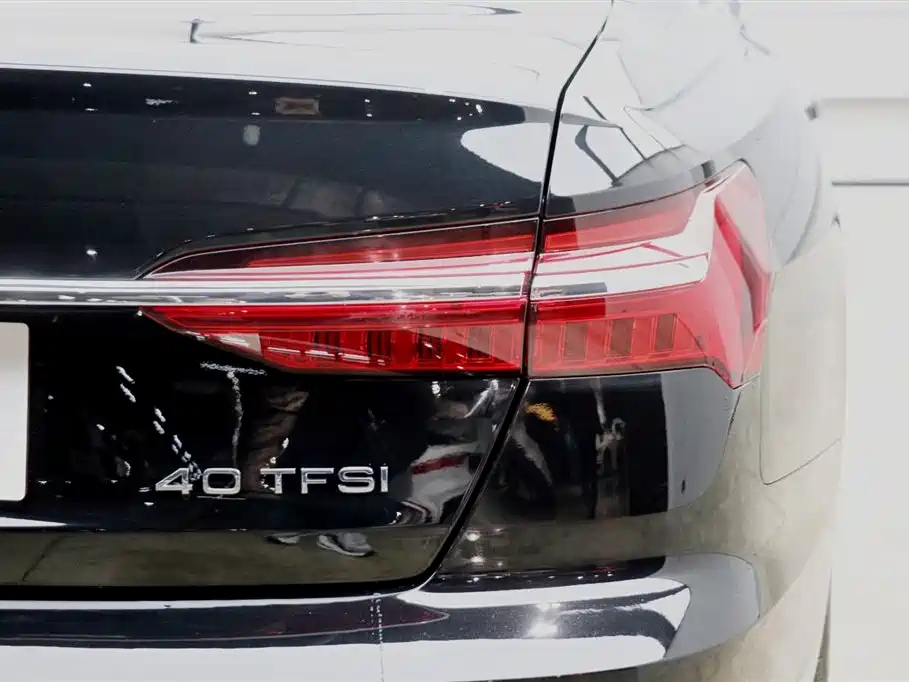 AUDI A6L 2021