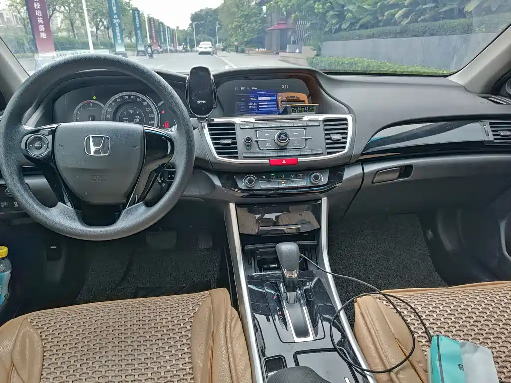 HONDA ACCORD 2017