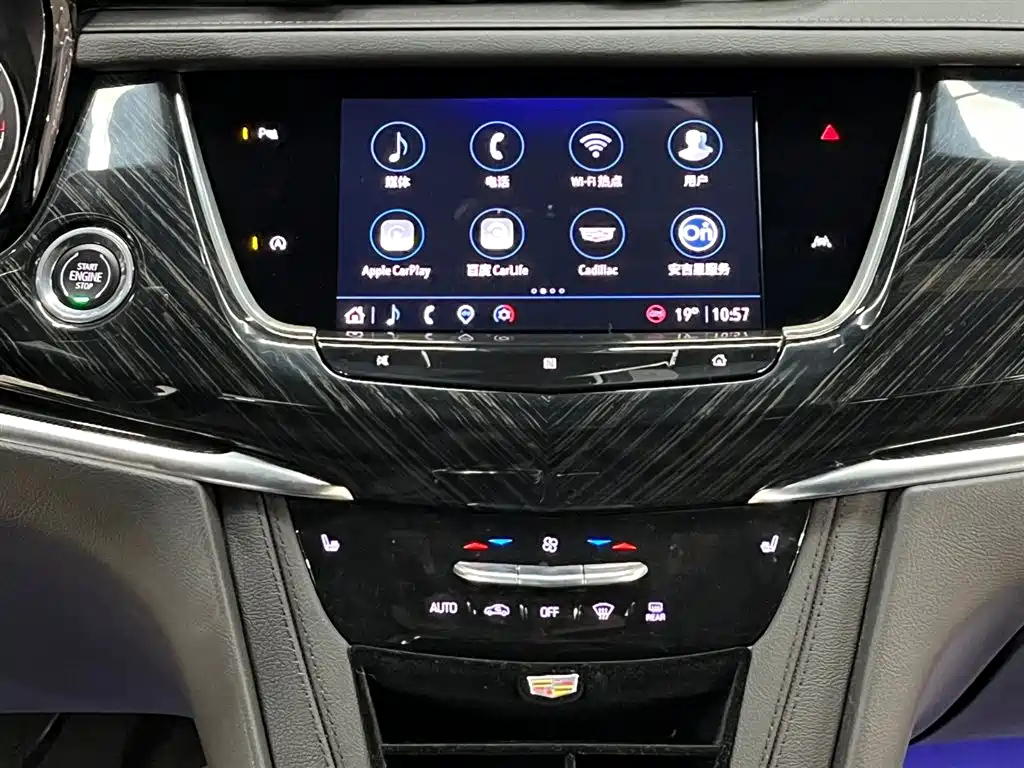 CADILLAC XT6 2021