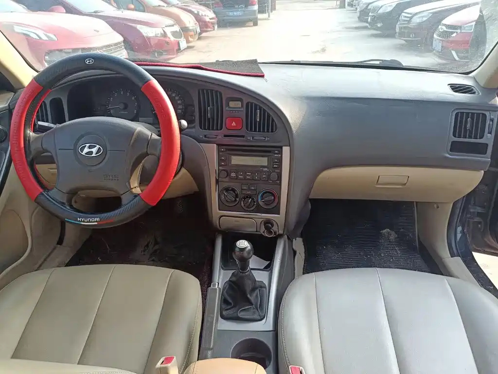 HYUNDAI ELANTRA 2010