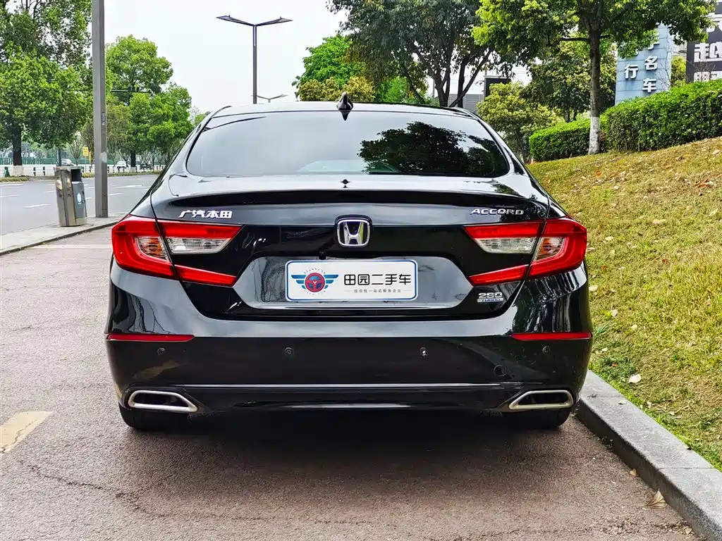 HONDA ACCORD 2021