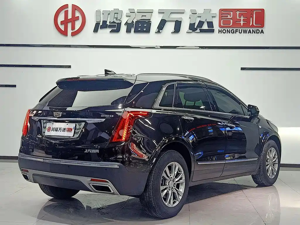 CADILLAC XT5 2021