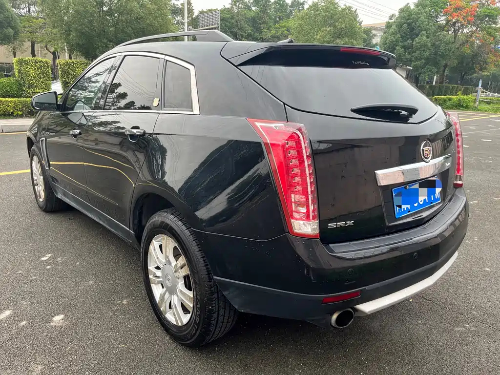 CADILLAC SRX 2013