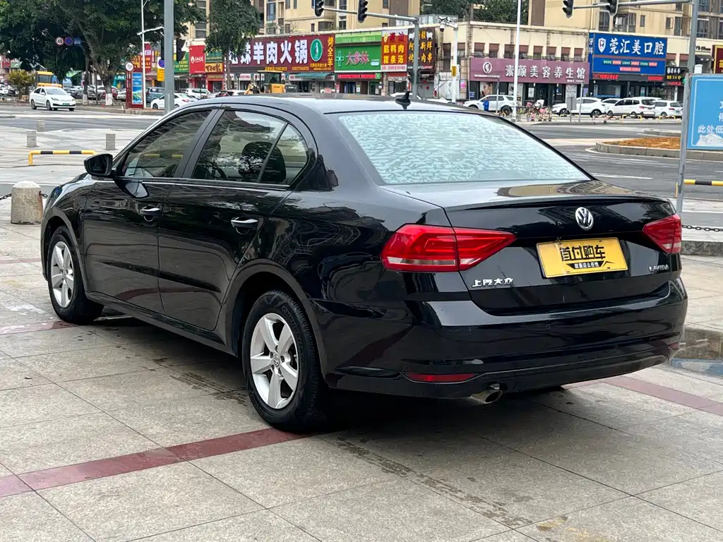 VOLKSWAGEN LAVIDA 2017