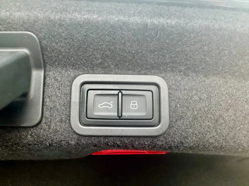 AUDI A6L 2023