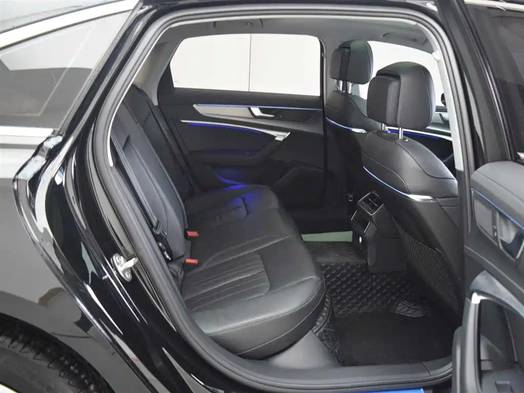 AUDI A6L 2021