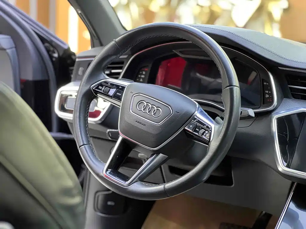 AUDI A6L 2021