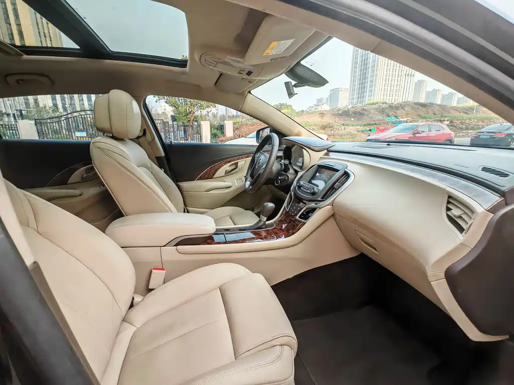 BUICK LACROSSE 2015