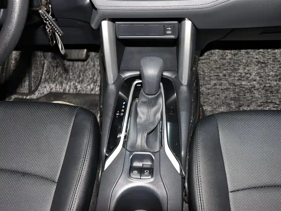 TOYOTA COROLLA CROSS 2023