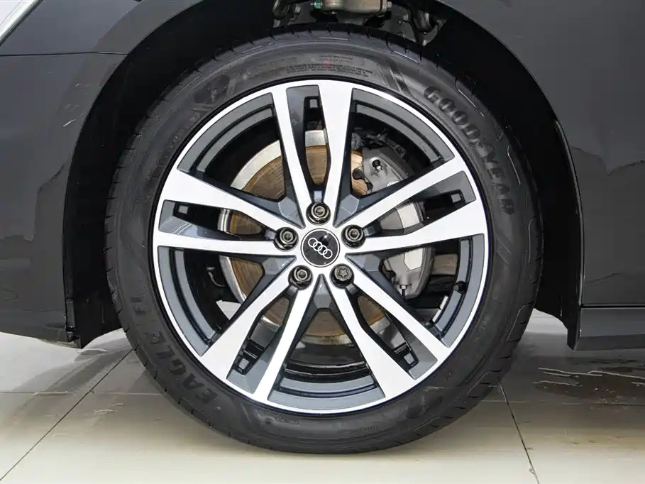 AUDI A6L 2023