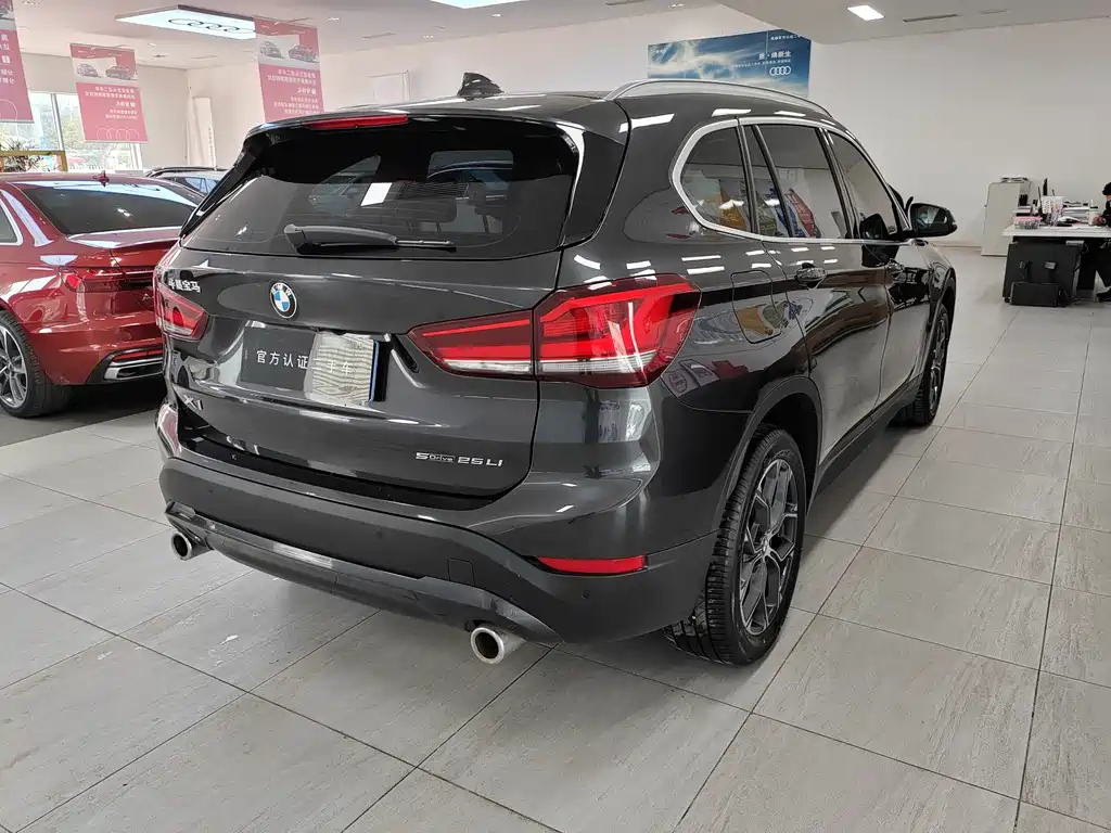 BMW X1 2022