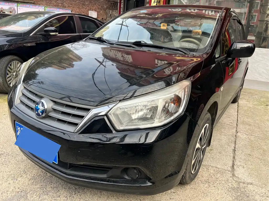 Аукционный лист VENUCIA D50 2014