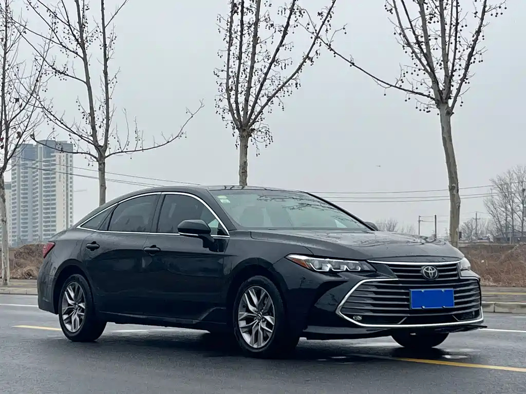 TOYOTA AVALON 2021