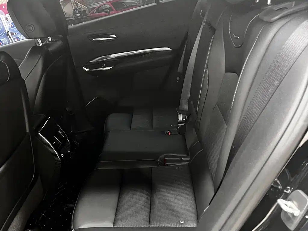 CADILLAC XT4 2022