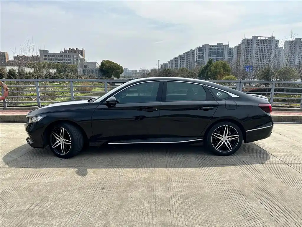 HONDA ACCORD 2022