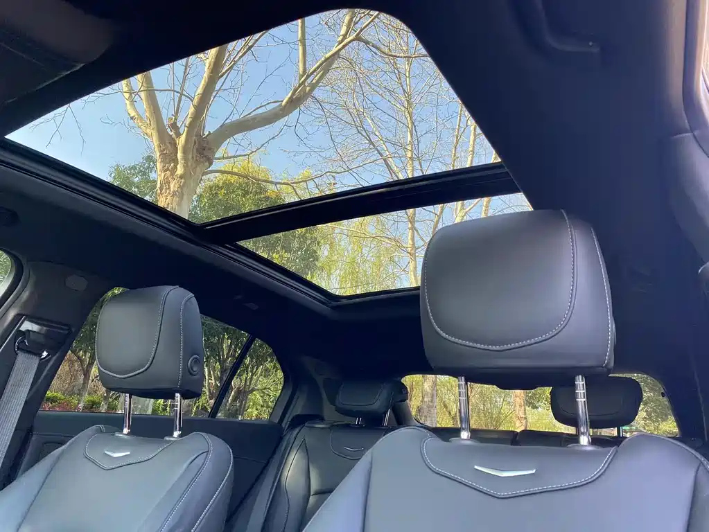 CADILLAC XT4 2021
