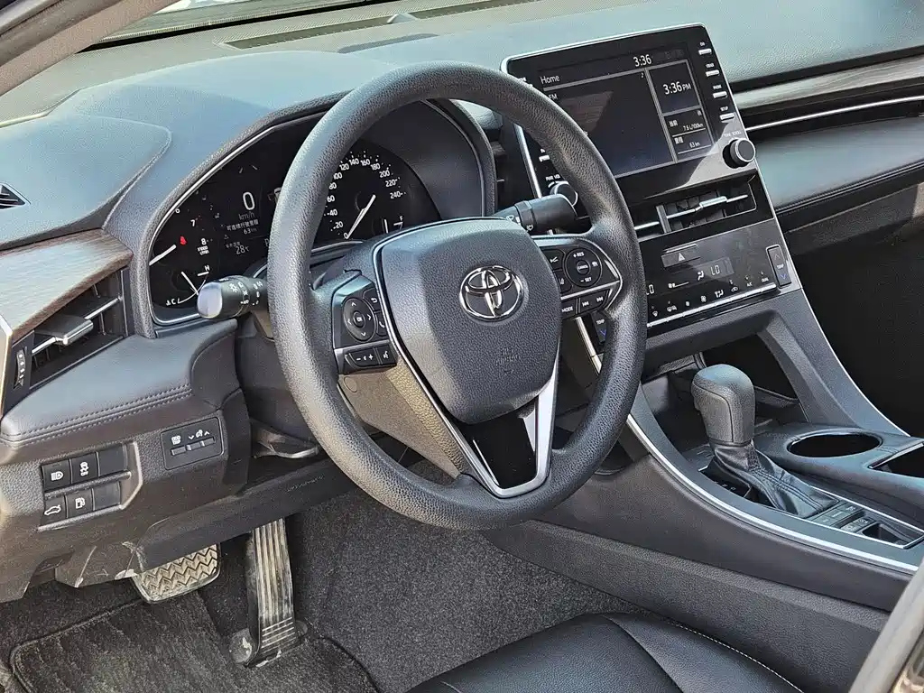 TOYOTA AVALON 2020