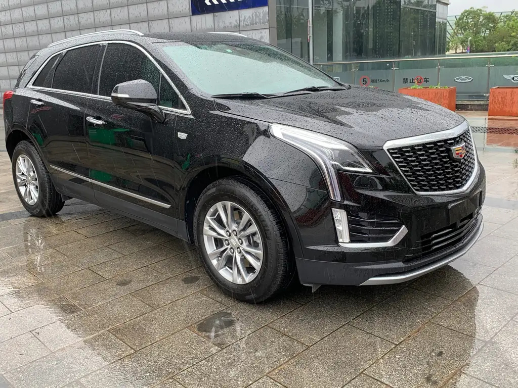 CADILLAC XT5 2024
