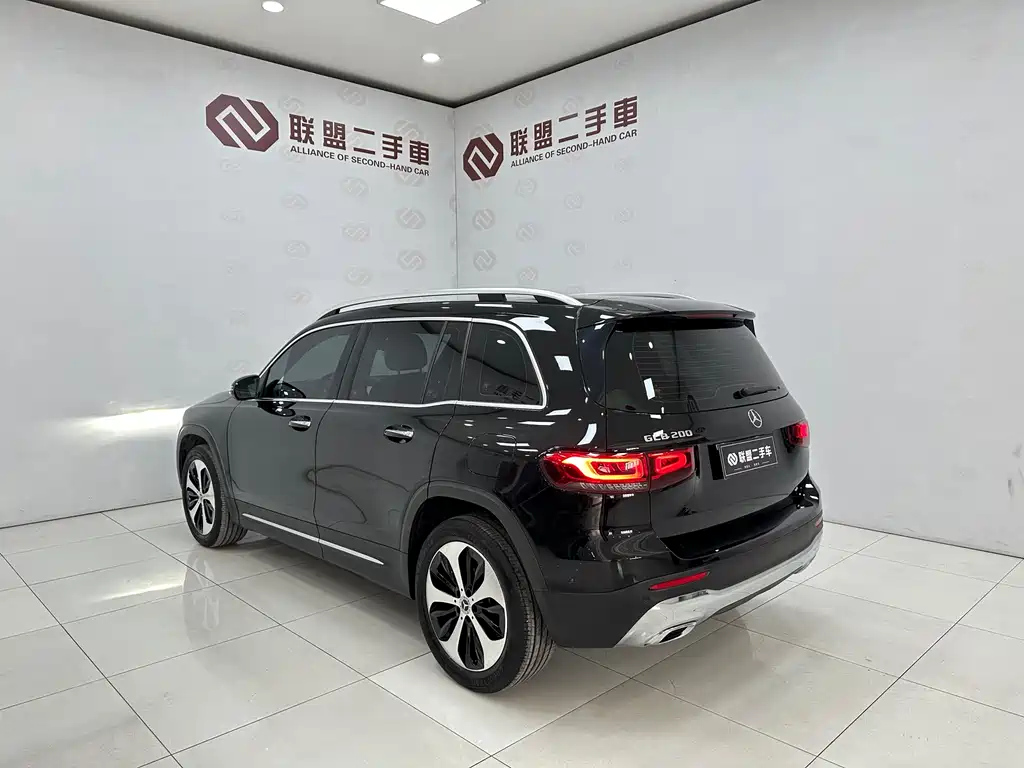 MERCEDES BENZ GLB 2022
