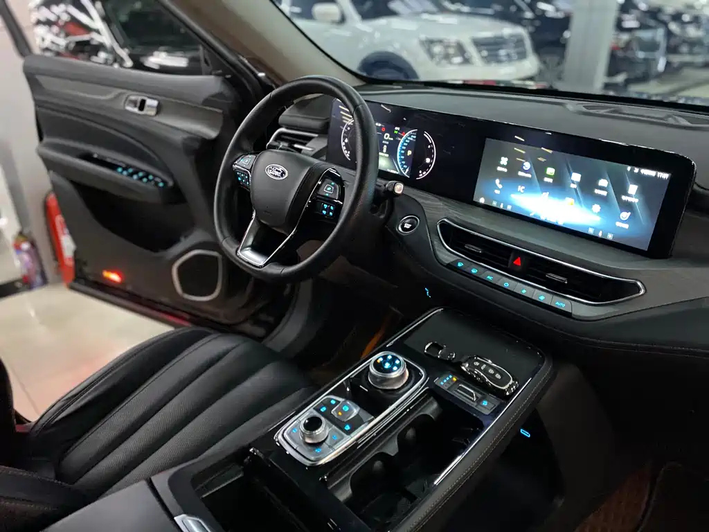 FORD EQUATOR 2022