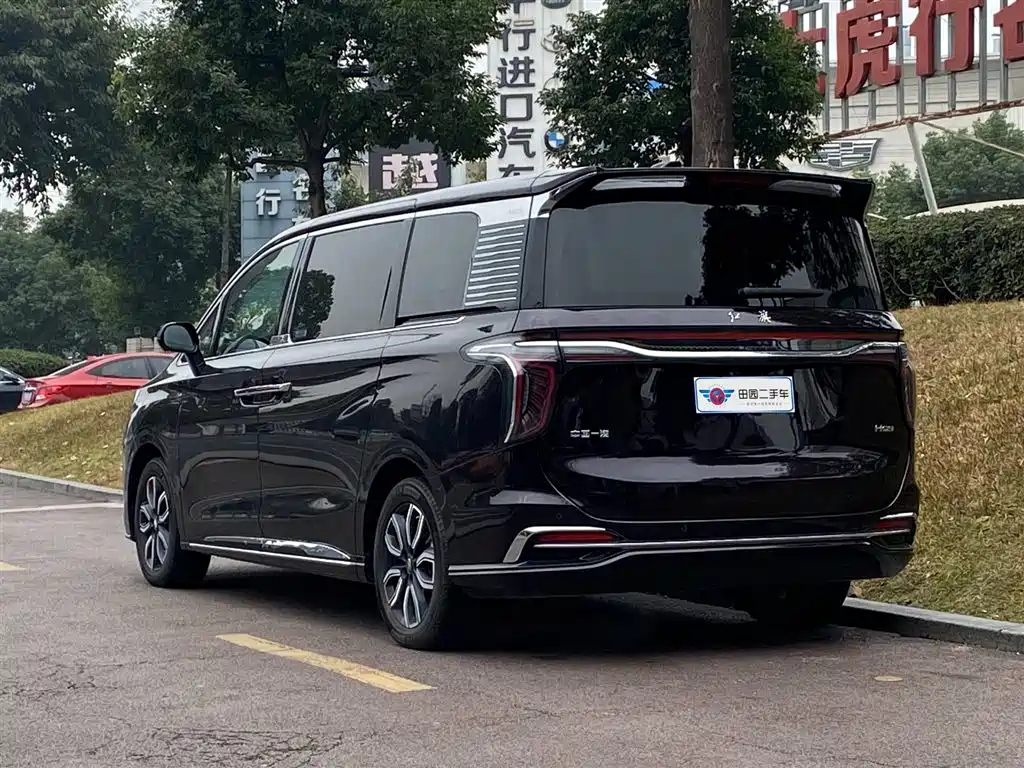 HONGQI HQ9 2023