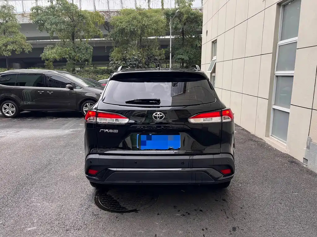 TOYOTA FRONTLANDER 2023
