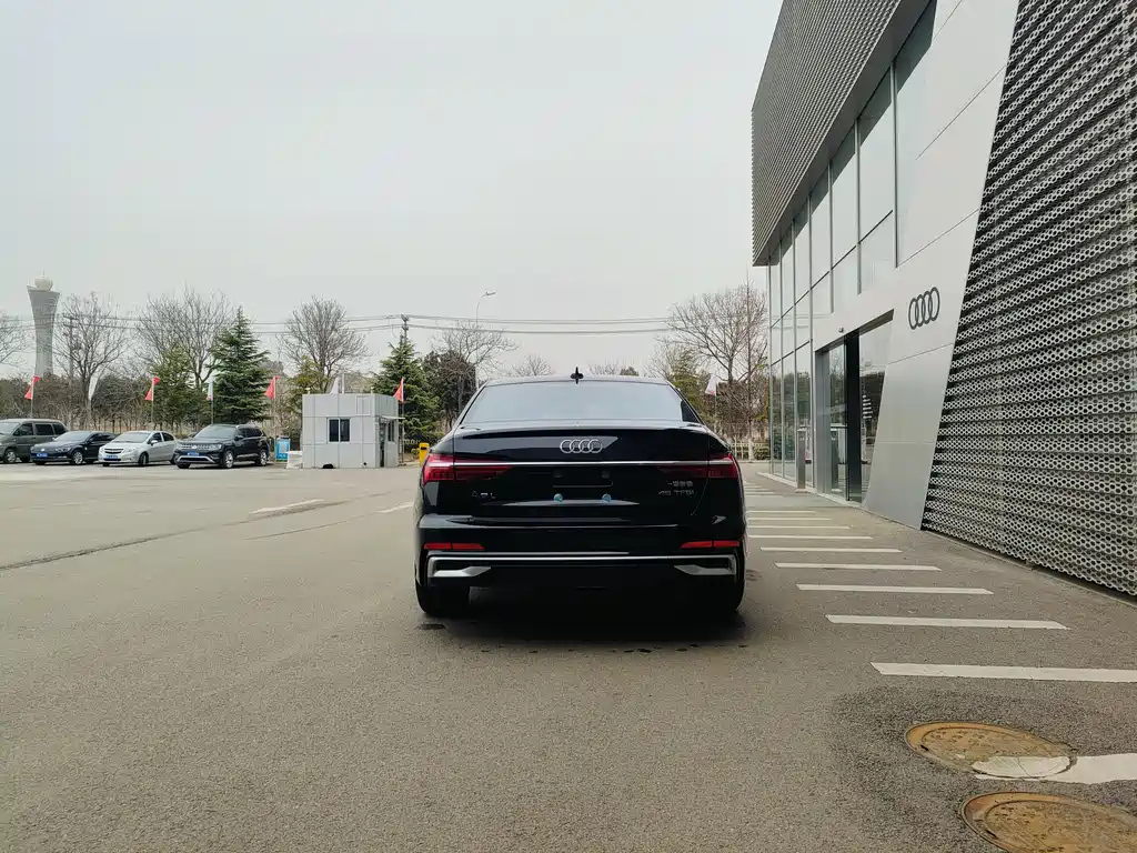 AUDI A6L 2024