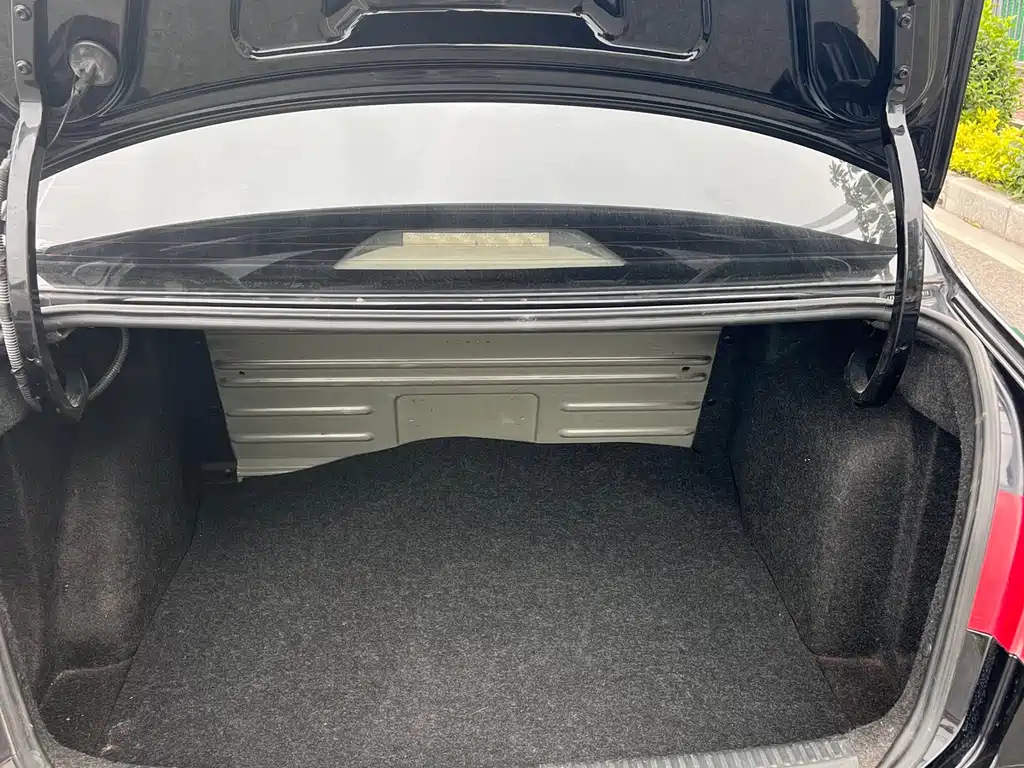 VOLKSWAGEN JETTA 2014