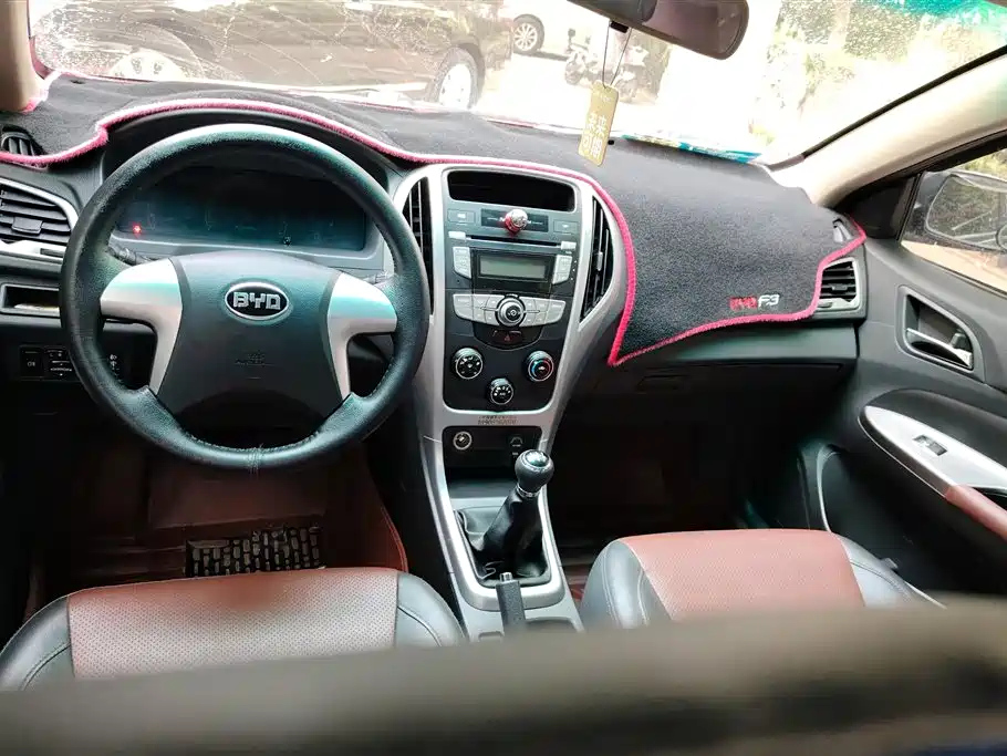 BYD F3 2016