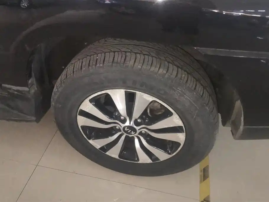 KIA SPORTAGE 2014