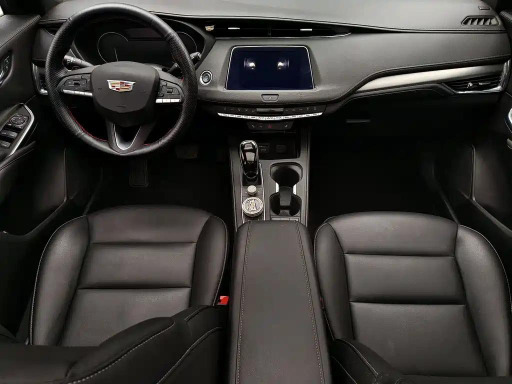 CADILLAC XT4 2020